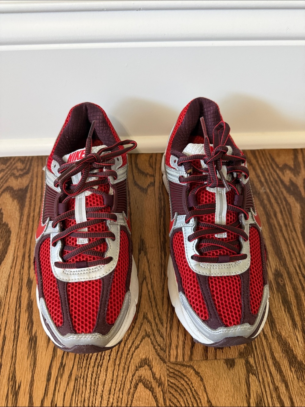 Nike Zoom Vomero 5 Mystic Red